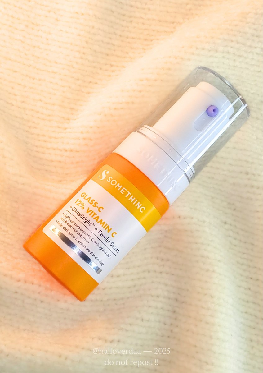 Skin concern-ku tuh warna kulit ga rata &amp; bekas jerawat.. lalu bisa hempas karena serum Glass C 12% somethinc, hasilnya bikin aku amazed ✨

🛍️ s.shopee.co.id/9zmdyU15iz

Tapi kalo menilik ingredients-nya sih emang gak heran ya, 12% Vit. C loh! di combo ferulic acid + GlutaBright™