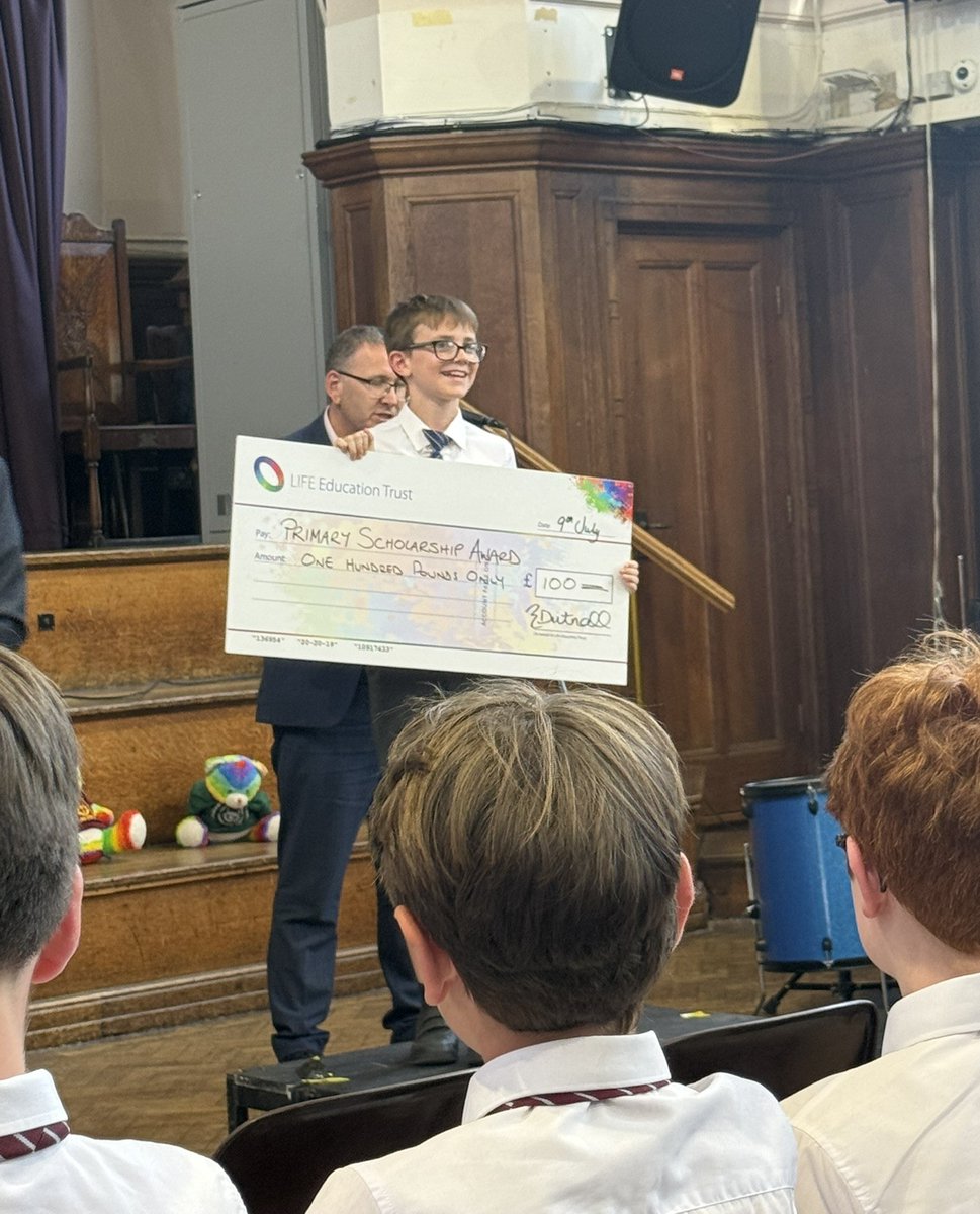 lifeedutrust's tweet image. Great evening at the 1st LIFE Primary Celebration Event last night featuring fantastic performances from talented pupils across 6 Havering & Mid Essex primaries, plus the presentation of very well deserved awards to some of our flourishing children. Thanks to everyone who came.