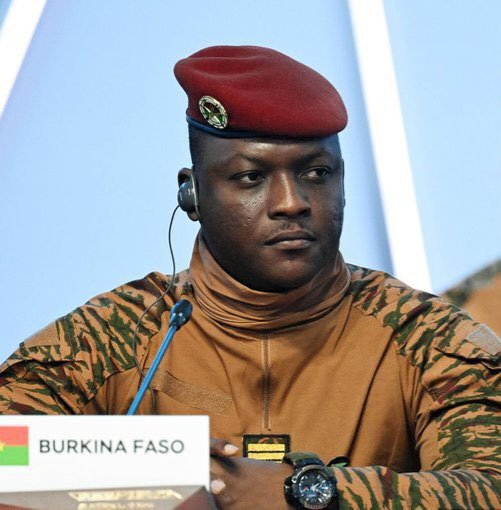 🚨🚨 #Burkina_Faso 
🇧🇫 Ibrahim Traoré afirma: "Europa es la responsable de todos los problemas de África".