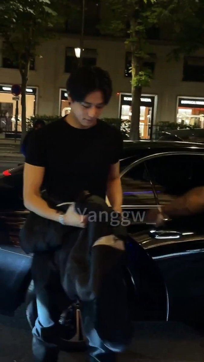 90s heartthrob juyeon