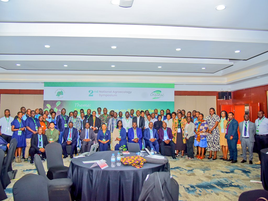 RccdnRwanda's tweet image. RCCDN co-organized the 2nd National Agroecology Symposium aiming at Fostering Dialogue on Building Resilient & Sustainable Food Systems Through Agroecology in Rwanda @Afsafrica
@RwandaRoam @trocaire
@MoveTheWorld @Million_Belay
#RdaAgroecologySymposium2025
#RootsinSustainability