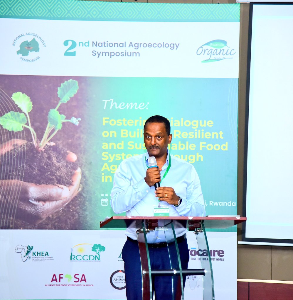 RccdnRwanda's tweet image. RCCDN co-organized the 2nd National Agroecology Symposium aiming at Fostering Dialogue on Building Resilient & Sustainable Food Systems Through Agroecology in Rwanda @Afsafrica
@RwandaRoam @trocaire
@MoveTheWorld @Million_Belay
#RdaAgroecologySymposium2025
#RootsinSustainability