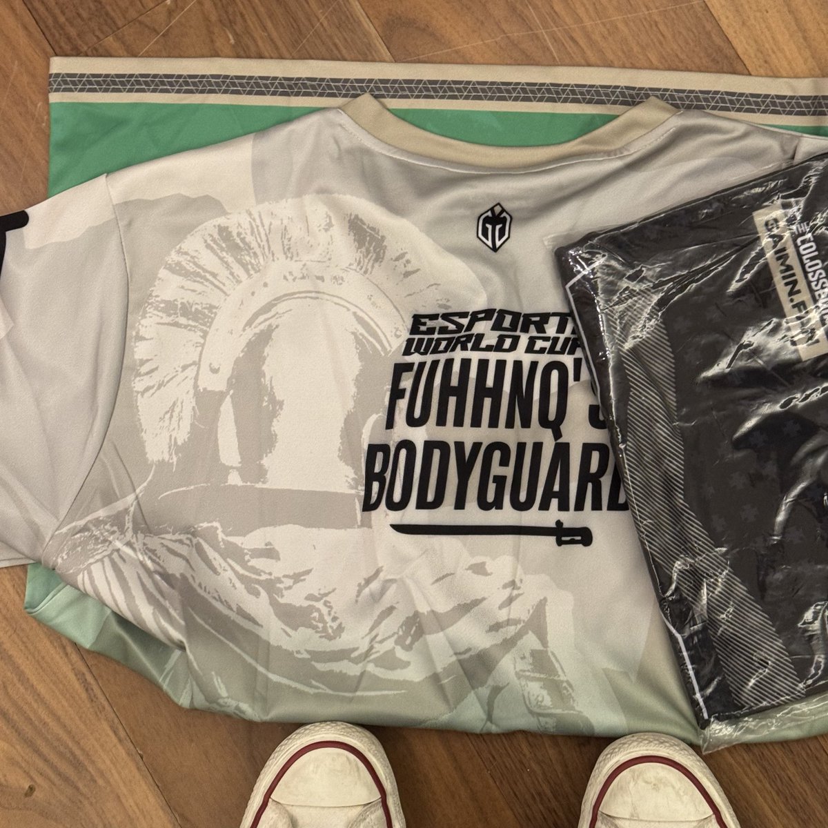 these jerseys are kinda clean