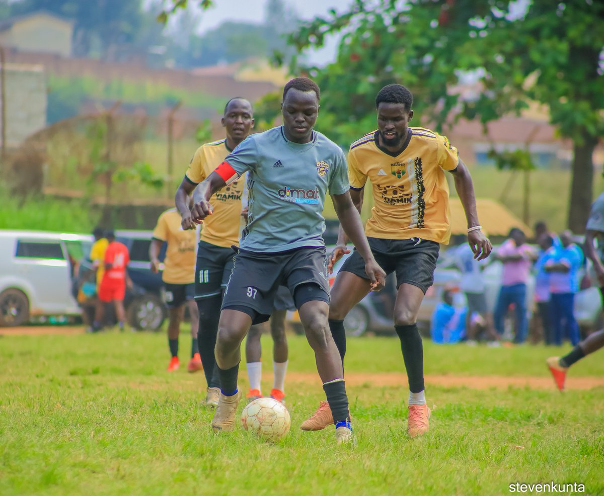 The Gun Slingers tweet media