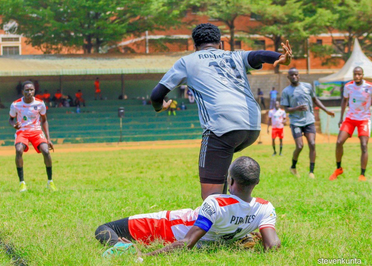 The Gun Slingers tweet media