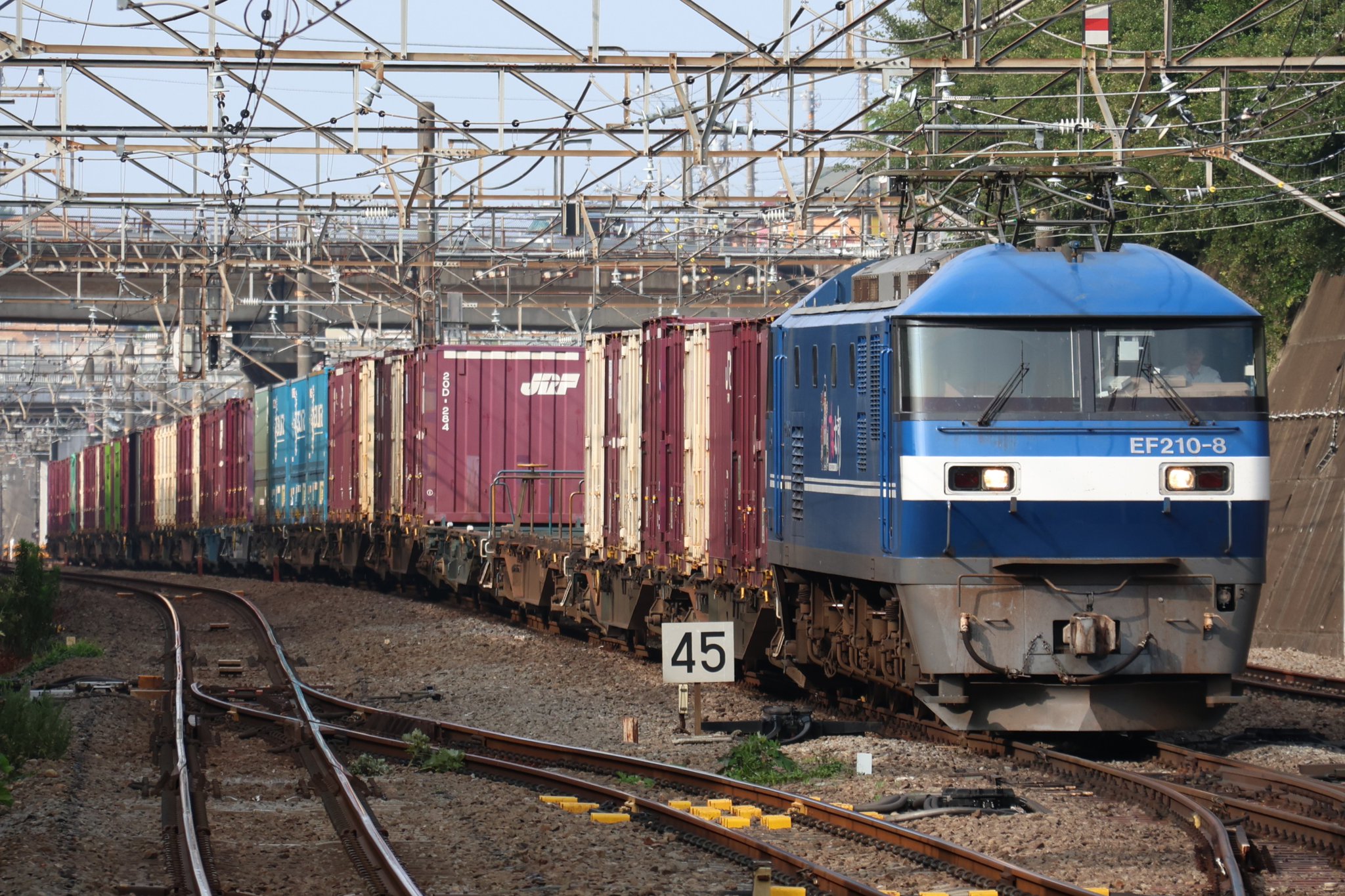 EF210とコキ107 maxresdefault.jpg
