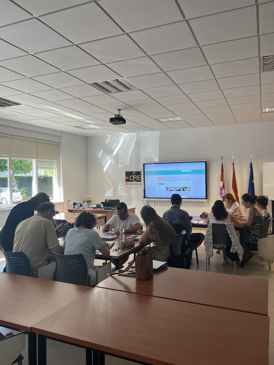 Finaliza el curso Advance English Summer  Course con la ponente experta Adriana Real en el <a href="/cfiesalamanca/">CFIE SALAMANCA</a> <a href="/educacyl/">Educación JCyL</a> #escueladeveranoCyL2025 #formaciónCyL