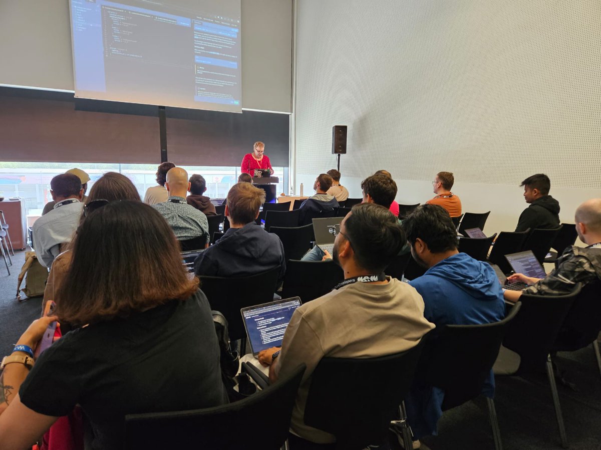 ArmSoftwareDev's tweet image. We’re live at @WeAreDevs World Congress, bringing the community together to share how you can build smarter, more efficient apps on @Arm from cloud to edge through hands-on tools, technical sessions, and workshops.
If you’re here come say hi! 👋 #wearedevs