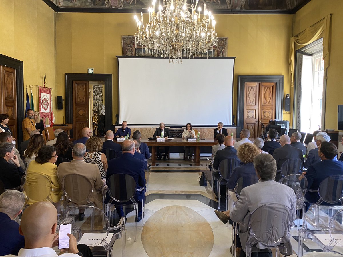 Cisl Liguria (@cislliguria) on Twitter photo Cgil Cisl Uil Genova e Liguria siglano il Protocollo sulla prevenzione dello sfruttamento lavorativo: “Un cambio di passo anche rispetto alla cultura del contrasto allo sfruttamento”. Per la Cisl ha firmato la segretaria regionale Paola Bavoso <a href="/CislNazionale/">CISL Nazionale</a> Cgil Cisl Uil Genova e Liguria siglano il Protocollo sulla prevenzione dello sfruttamento lavorativo: “Un cambio di passo anche rispetto alla cultura del contrasto allo sfruttamento”. Per la Cisl ha firmato la segretaria regionale Paola Bavoso <a href="/CislNazionale/">CISL Nazionale</a>