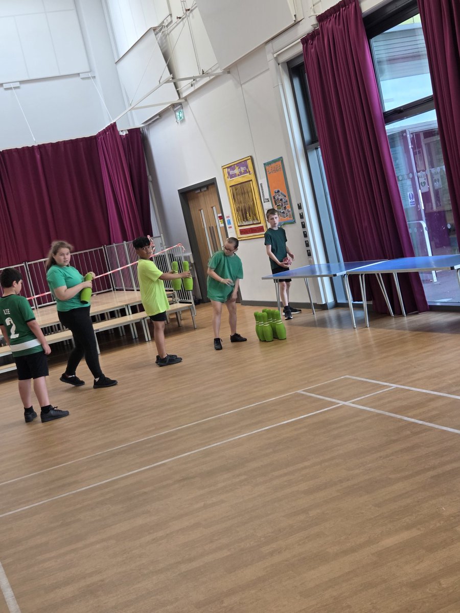 EastfieldPSHull's tweet image. The new #6CW have enjoyed participating in our mini Olympics and gaining points for their houses! Well done to all involved 🏅🏃‍♀️🏃‍♂️#EPSPE