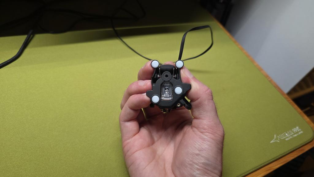 LOG_PILE tweet media