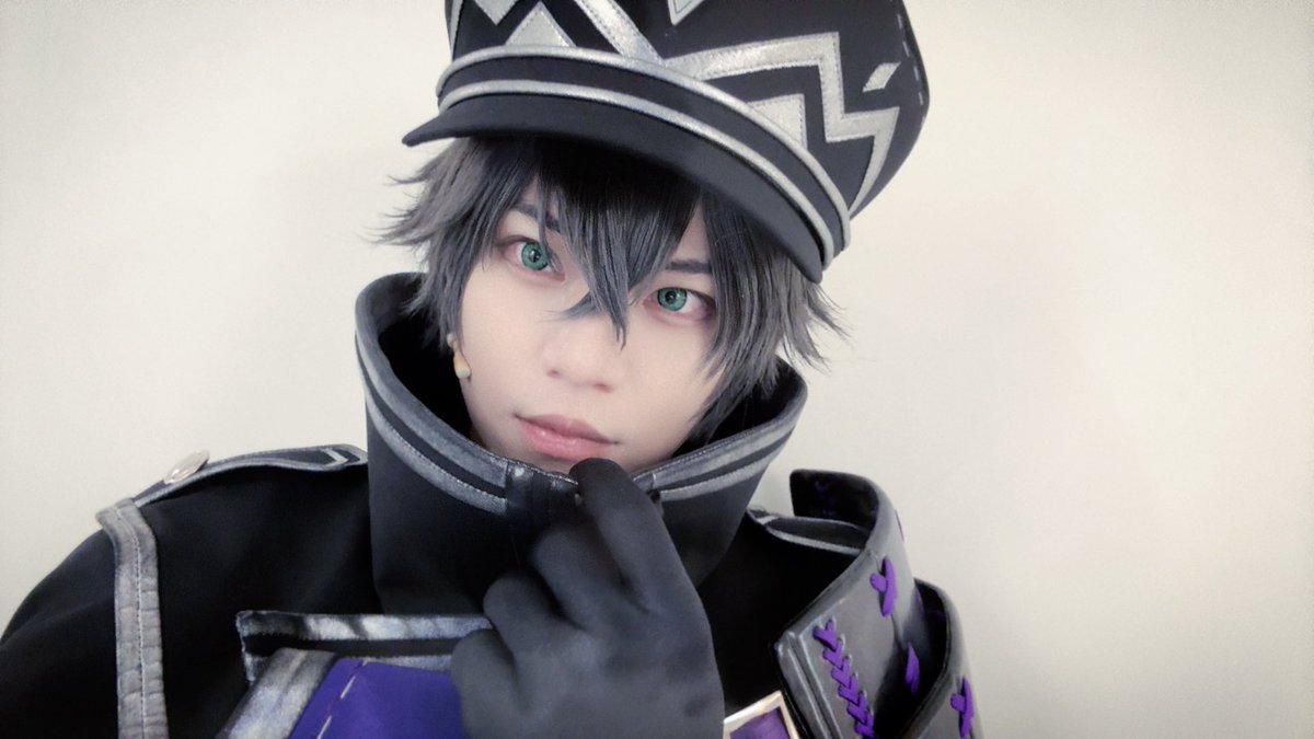 本日も、二公演ありがとうございました。
水心子部隊編入verでした。
ありがとうございました。
あついね。
客席は寒かったろうから、寒暖差に気をつけてね。

#刀ステ
#刀剣乱舞
#水心子正秀