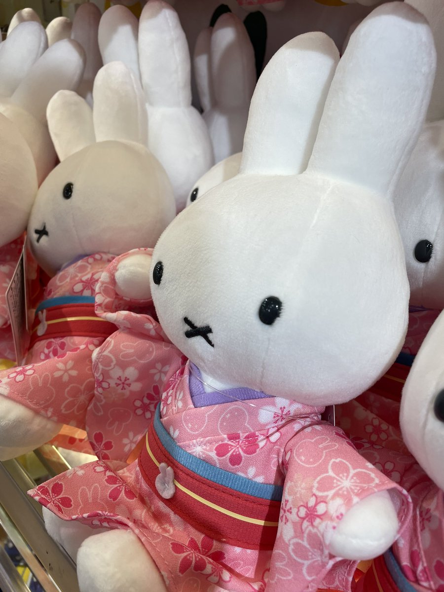 boris_daisuki's tweet photo. 久々にキディランド行ったら、新作いっぱい出てた〜🐰🐻🍉 https://t.co/TukaXzM4WZ