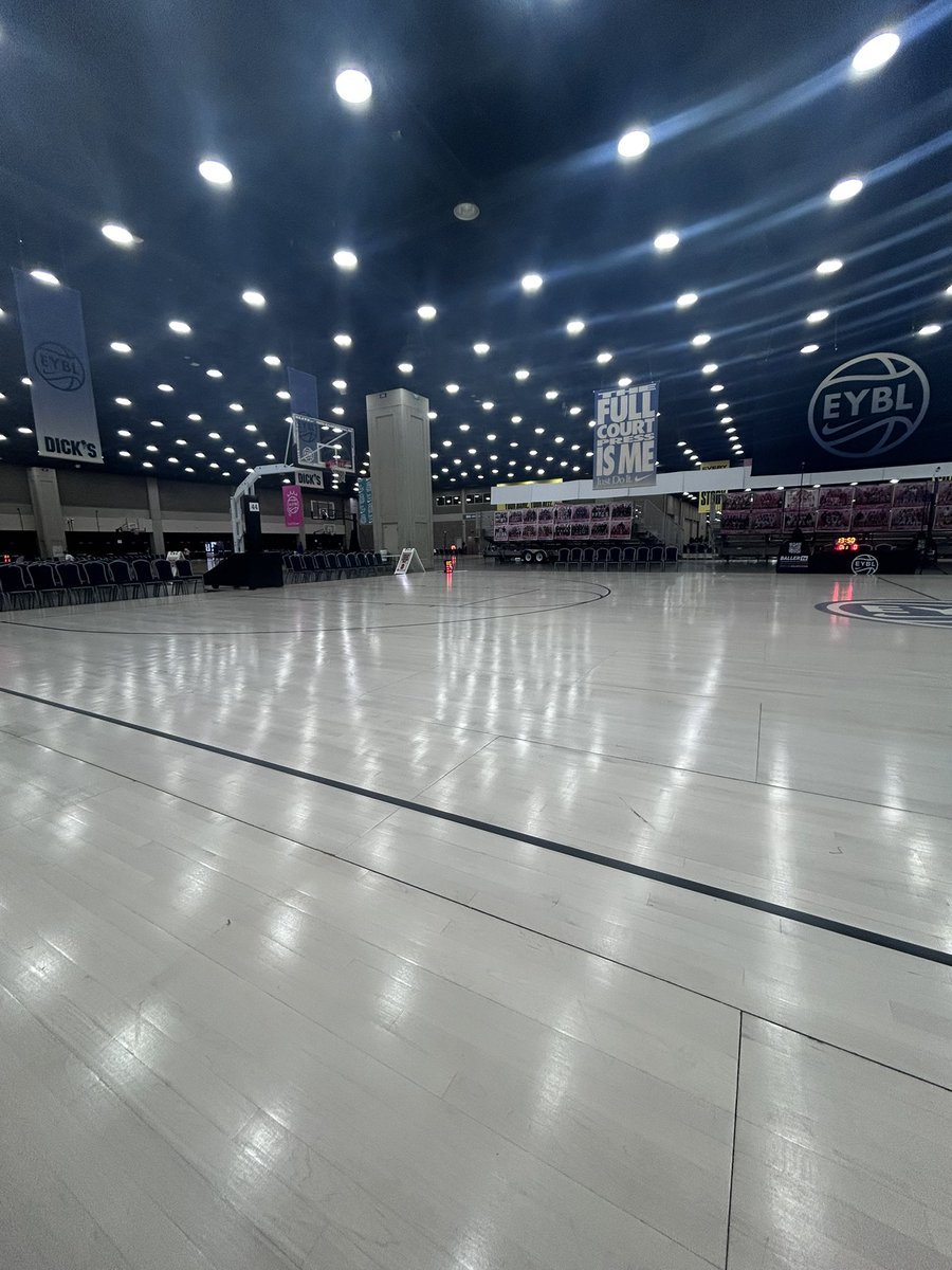 Ready to play <a href="/TFNsRun4Roses/">TFN's Run 4 Roses</a>
