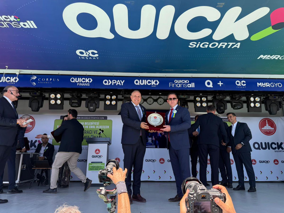 Bugün doğup büyüdüğüm memleketim Koyulhisar’da, “Yurdagül Uluçeçen ve Erol Uluçeçen İtfaiye Hizmet Binası”nın açılışını Yerel Yönetimlerden Sorumlu Genel Başkan Yardımcımız Cumali Durmuş ile birlikte büyük bir gururla gerçekleştirdik.

🚒 Tam donanımlı yeni itfaiye aracımızla