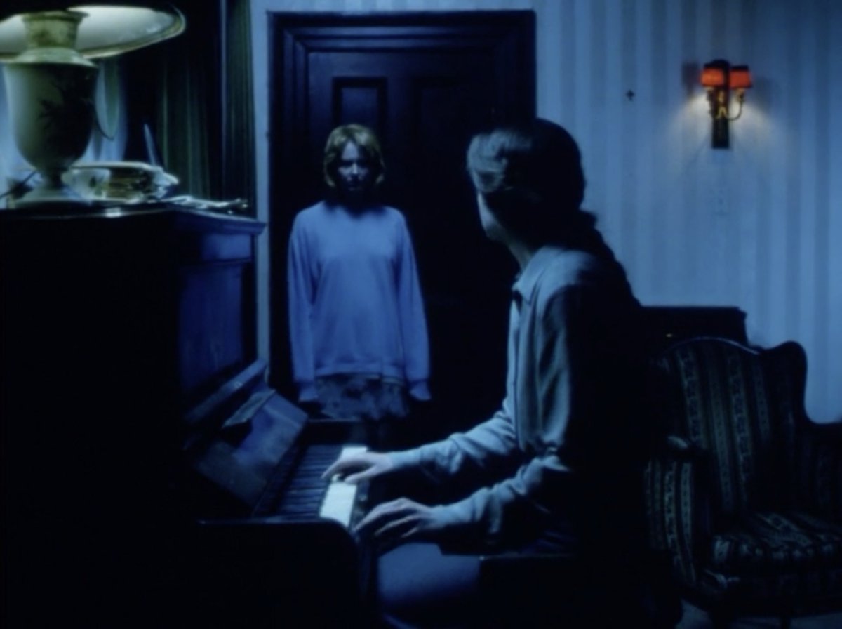 sis morphia tweet media