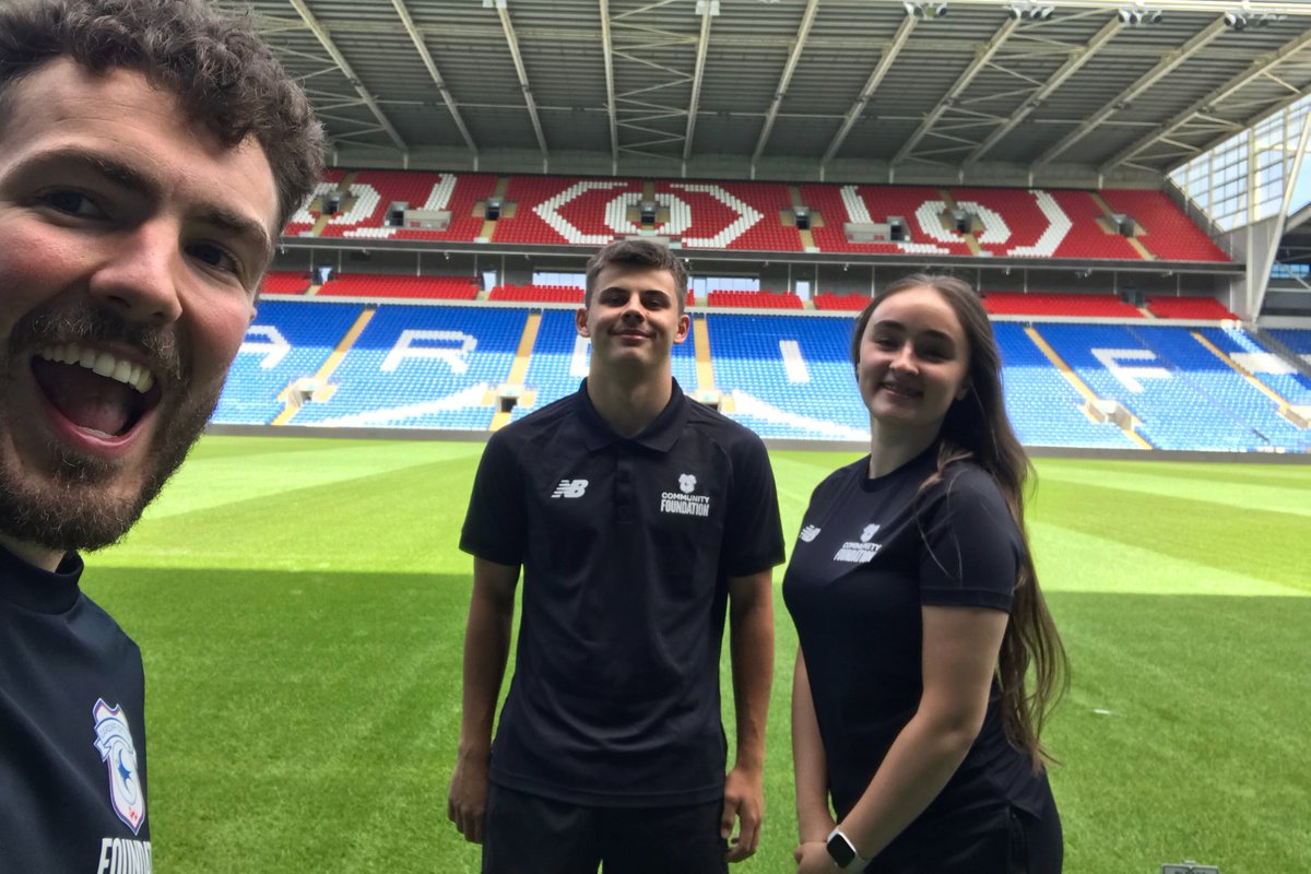 CCFC_Foundation's tweet image. 📸 Say cheese!
We loved welcoming Year 12 students to the Community Foundation as part of the What’s Next? Work Experience Programme with Cardiff Committment 💪
They jumped right in — supporting sessions, asking questions, and getting a real feel for what we do. Always good to…