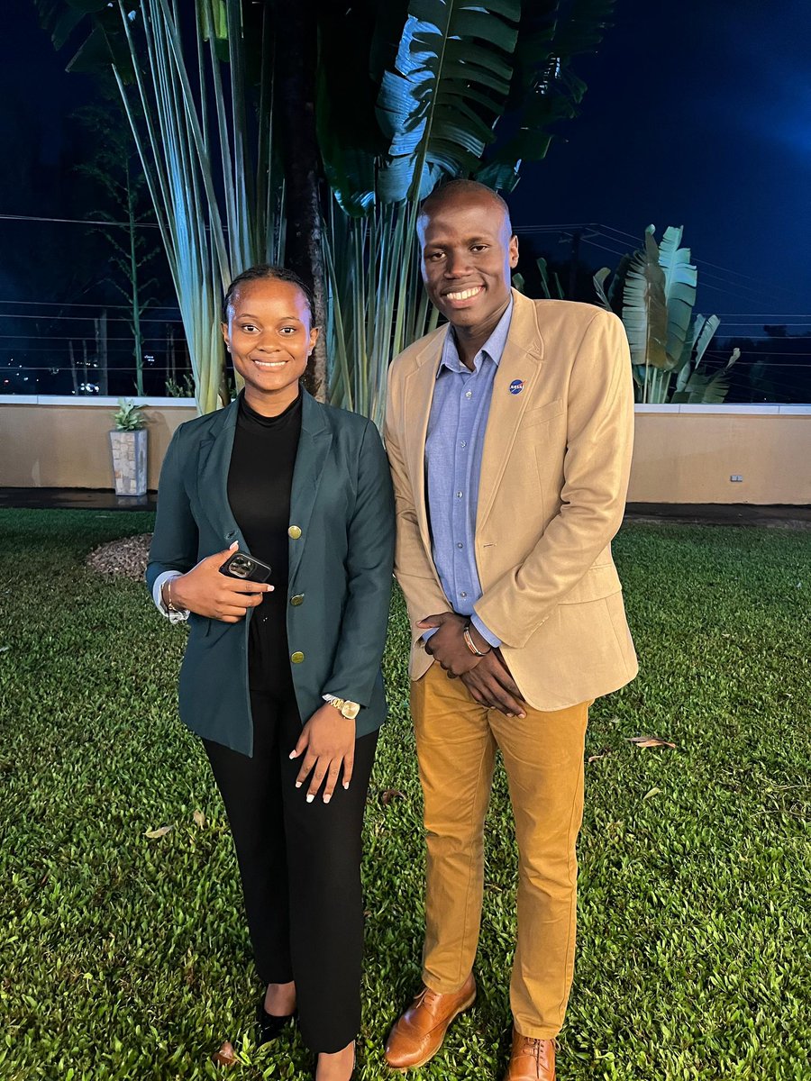 Maxwell_A_M's tweet photo. You'll need to ask @JoanBlessing18 about @SUSIUg_Alumni π It's one of the programs that some @USAlumniUganda belong to.
She serves as the USEA Vice President too & doing great work in the community.
#KnowYourProgram
#Amplifier https://t.co/lyXcgYcfHz