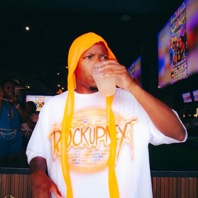 Rockupnext tweet media