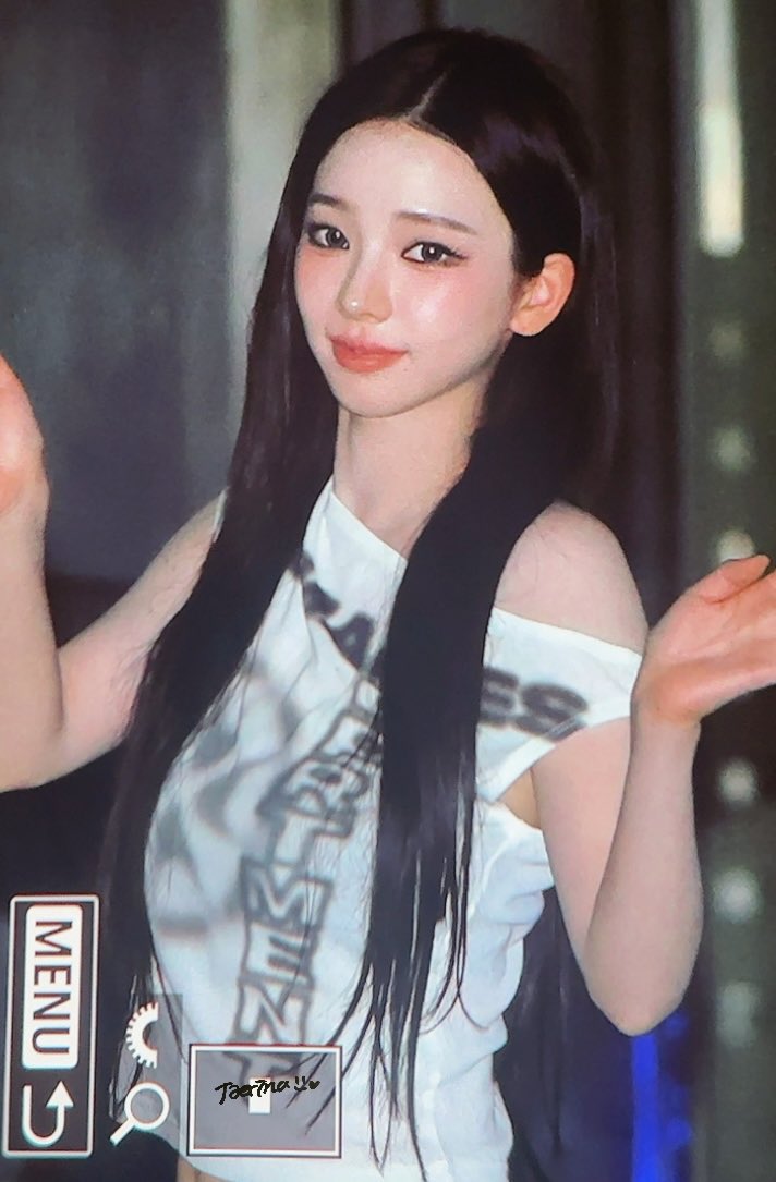 taerina09's tweet image. 250710 출근 
#카리나 #에스파 #aespa #Karina