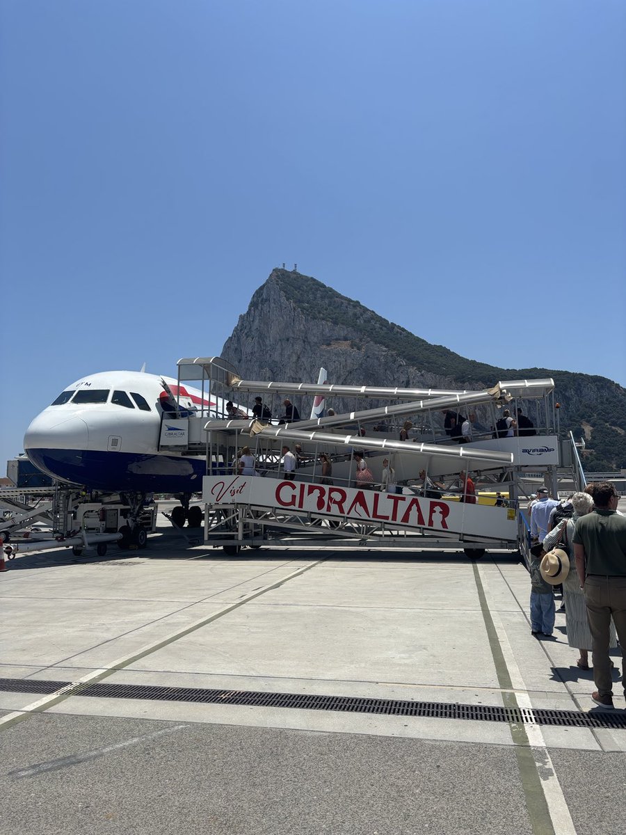 Colin_R_Martin's tweet image. Na shledanou, Gibraltare. Skvele misto. 🇬🇮👍👍👍