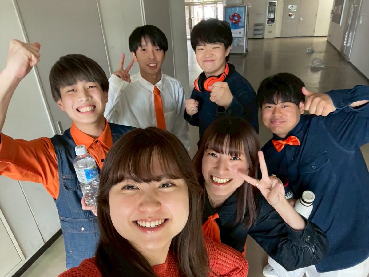 【通過報告】
🟠＿＿＿＿＿＿＿＿＿＿＿＿＿＿＿🟠

          第14回A capella Spirits
                関西1次予選通過
🟠＿＿＿＿＿＿＿＿＿＿＿＿＿＿＿🟠

二次予選でも明るくPOPな洋楽をお届けします‼︎