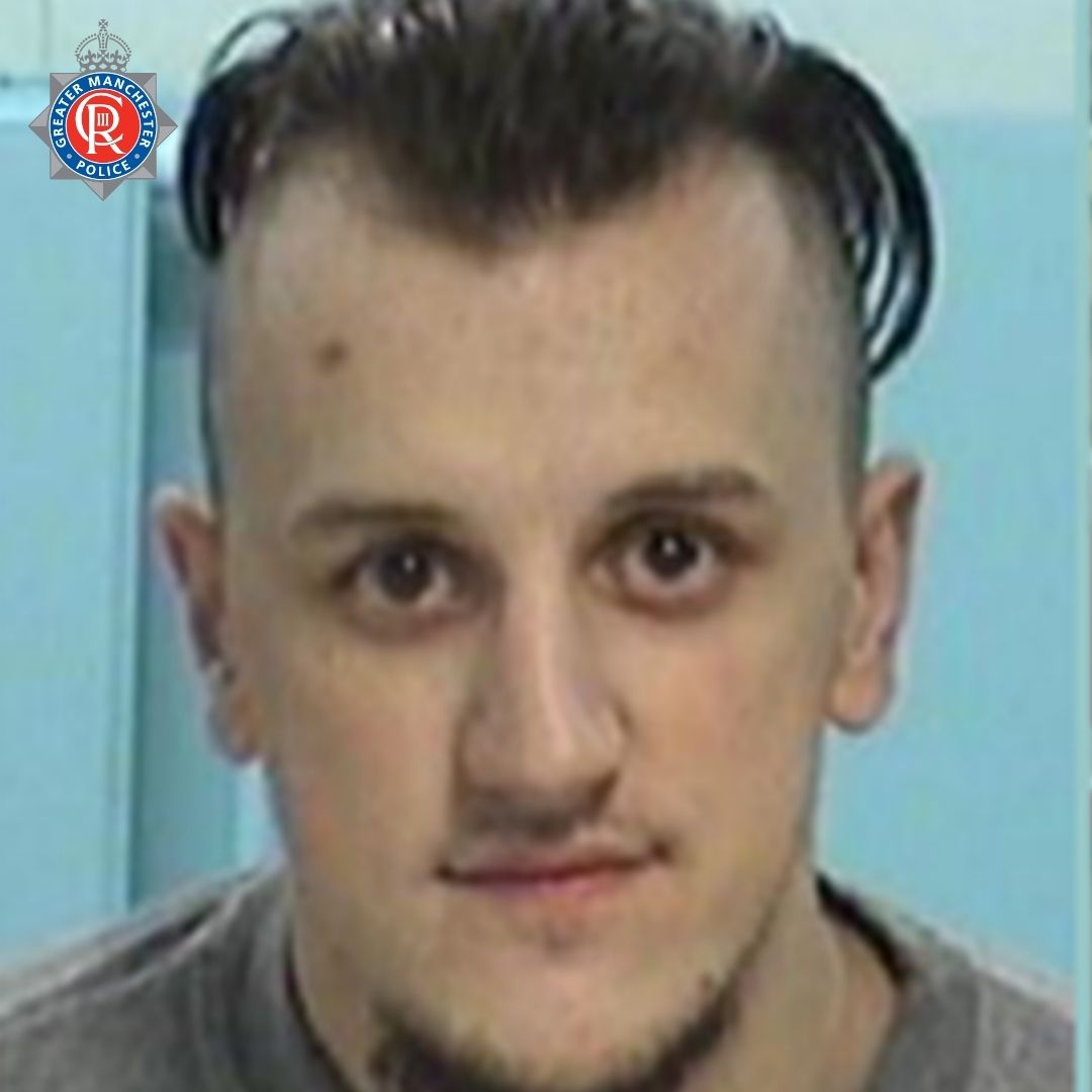 Rochdale Police (GMP) (@gmprochdale) on Twitter photo #WANTED | We are appealing for hep to trace a wanted man from #Rochdale.
Joshua Bennett is wanted on re-call to prison.
He is known to have links to the Rochdale, #Salford and City Centre areas.
Any info? Contact police on 0161 856 8539 or contact <a href="/CrimestoppersUK/">Crimestoppers</a> #WANTED | We are appealing for hep to trace a wanted man from #Rochdale.
Joshua Bennett is wanted on re-call to prison.
He is known to have links to the Rochdale, #Salford and City Centre areas.
Any info? Contact police on 0161 856 8539 or contact <a href="/CrimestoppersUK/">Crimestoppers</a>