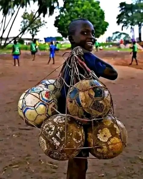 SimbwaStuart's tweet photo. ``The difference between a successful person and others is not a lack of strength, not a lack of knowledge, but rather in a lack of will.'' https://t.co/1IIxAnYfoJ