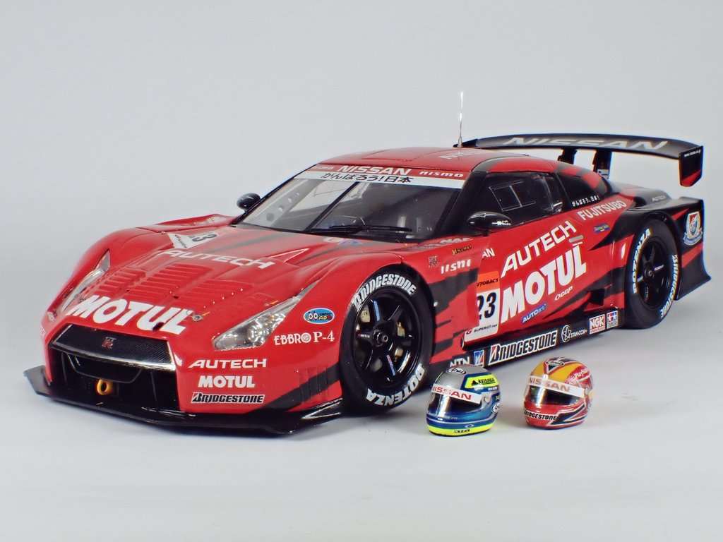 #あかーいプラモ上げまへんか
赤いGT-Rはカッコいい😆