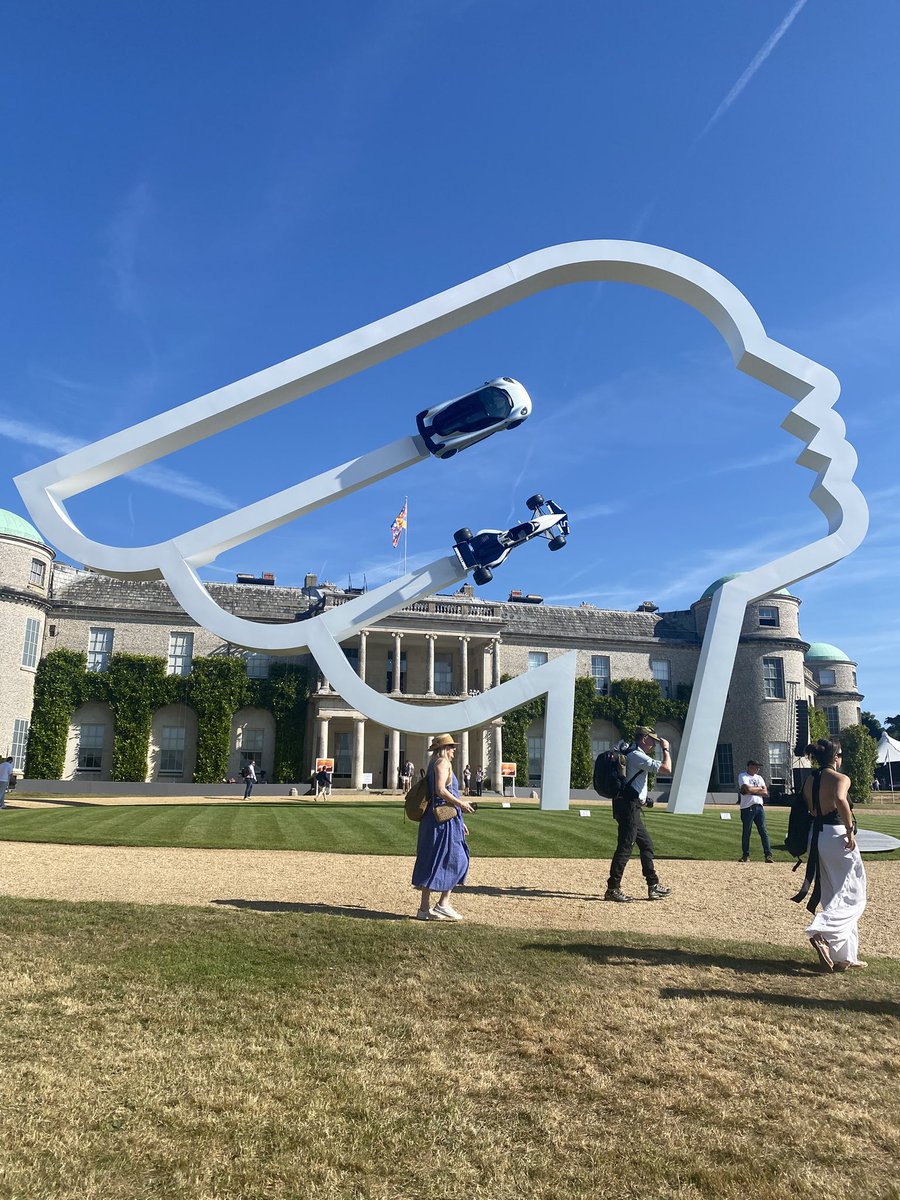 TamiyaUK's tweet image. Hello @fosgoodwood!
If you are here come see us at @Popbangcolour x Tamiya stand 110.
#fos #tamiya #GoodwoodFOS