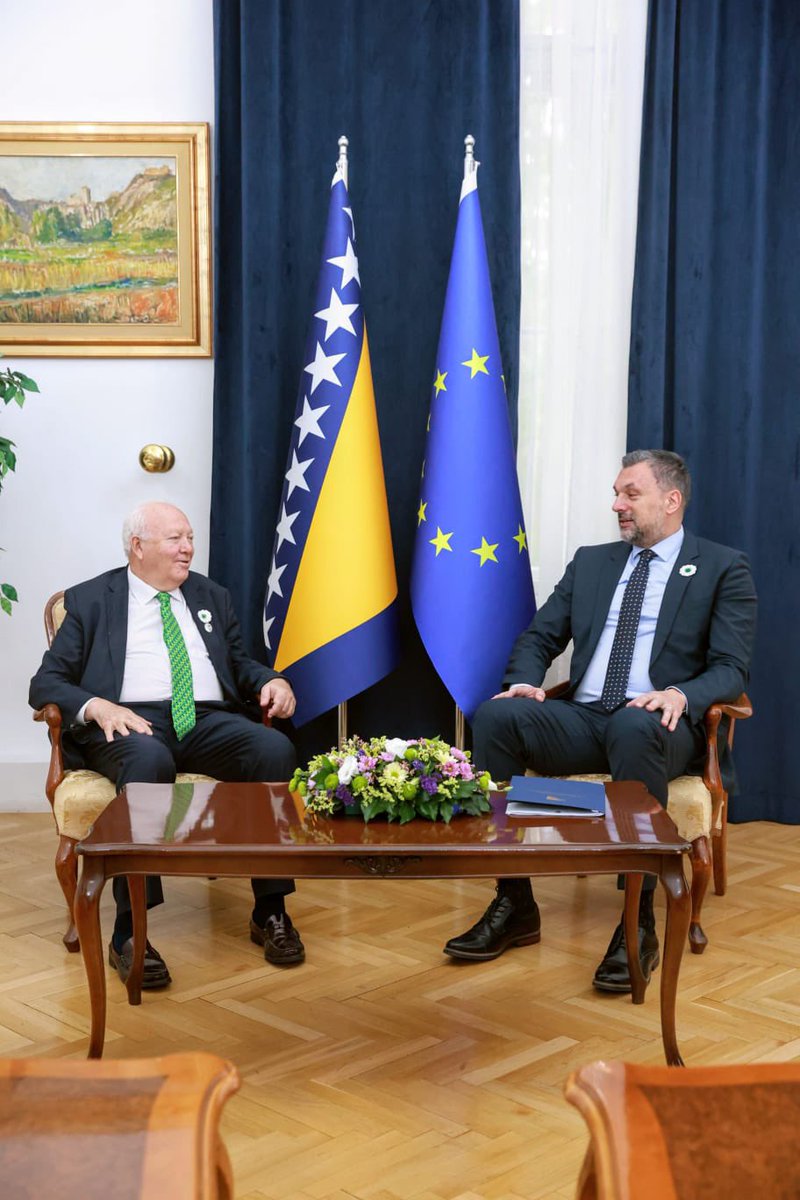 Miguel Ángel Moratinos (@miguelmoratinos) on Twitter photo During my official visit to Bosnia and Herzegovina, I met with H.E. Mr. Elmedin Konaković, 🇧🇦 Minister of Foreign Affairs. We had a productive discussion on collaboration in joint peace initiatives.
#Srebrenicia30 <a href="/mfa_bih/">Ministry of Foreign Affairs of BiH 🇧🇦</a> <a href="/DinoKonakovic/">Elmedin Dino Konaković</a> During my official visit to Bosnia and Herzegovina, I met with H.E. Mr. Elmedin Konaković, 🇧🇦 Minister of Foreign Affairs. We had a productive discussion on collaboration in joint peace initiatives.
#Srebrenicia30 <a href="/mfa_bih/">Ministry of Foreign Affairs of BiH 🇧🇦</a> <a href="/DinoKonakovic/">Elmedin Dino Konaković</a>