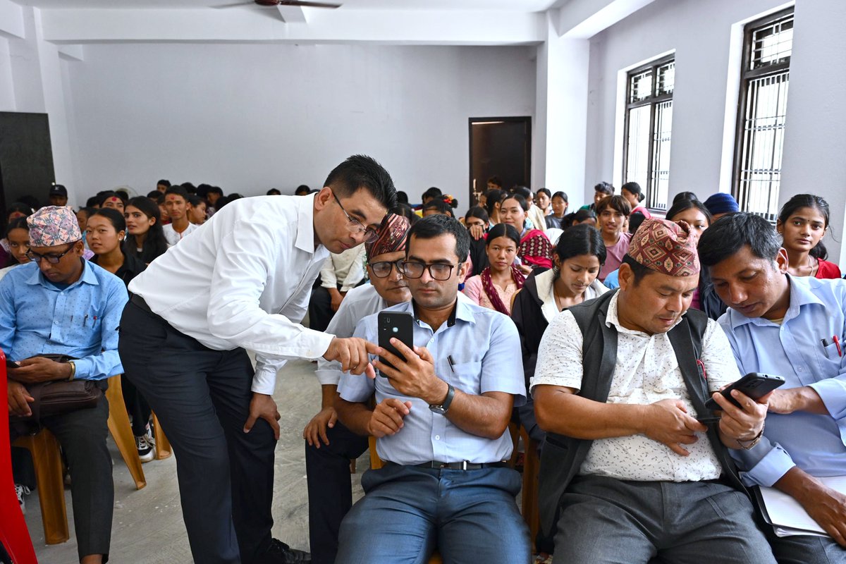 Pradeep_onta's tweet photo. I am truly delighted to have had the opportunity to serve as a trainer during the Basic Mobile Photography Class organized for SEE graduates from various secondary schools of Phikkal Rural Municipality, Sindhuli.
 heartfelt thanks to the Chairperson Parbati Sunuwar. https://t.co/c6U2uzagwT