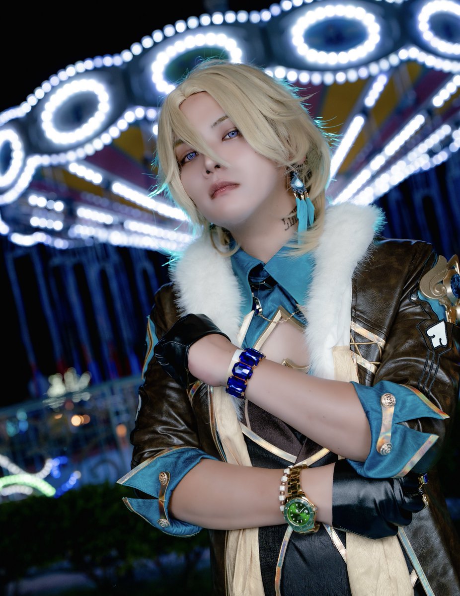 コスプレ/cosplay
崩壊スターレイル/アベンチュリン

「ダイス1つで、僕は勝敗をひっくり返せる。」

#ラグコス
#ラグコス2025
#ラグコス10周年

📷:<a href="/nanoa49/">nanoa</a>