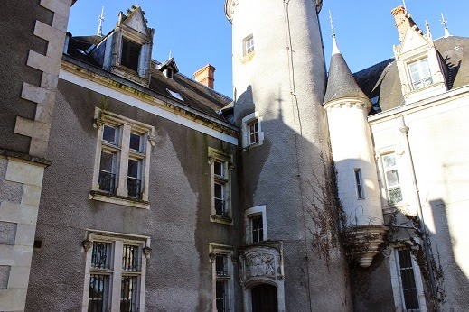 Documents Rares & Inédits tweet media