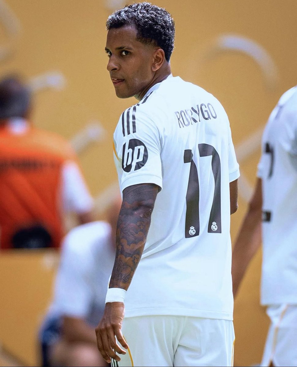 michaelOlise17_'s tweet photo. Ils m’ont demandé de partir à voix haute 
Le Real Madrid serait et restera le club de cœur 🤍 pour moi 
Gracias por todo 🤍🙏🤍 https://t.co/7oj4EFQ5g8