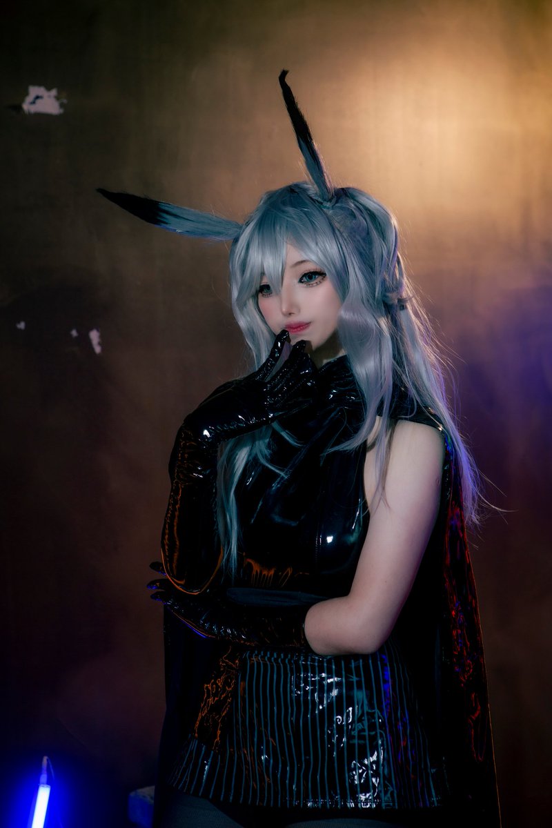 Boa__aa_cos's tweet photo. 🥔

📸 @ic2177

#cosplay #arknights #明日方舟 #アークナイツ #サベージ https://t.co/poG2hhSeGw