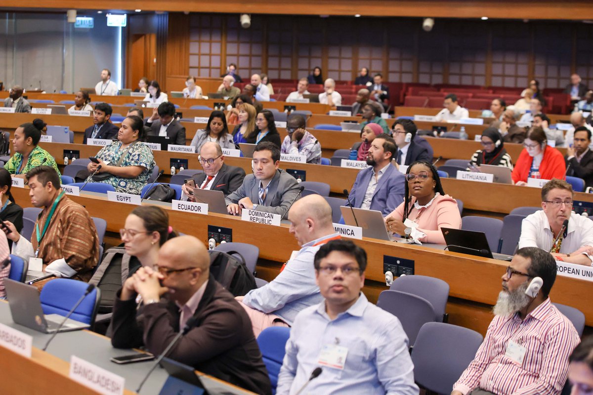IISD_ENB's tweet image. Delegates at @UNEPozone #OEWG47 spent today in contact groups to negotiate draft decisions on lifecycle refrigerant management, atmospheric monitoring, feedstocks, fire suppressants, and terms of reference for replenishment study for the Multilateral Fund

enb.iisd.org/montreal-proto…