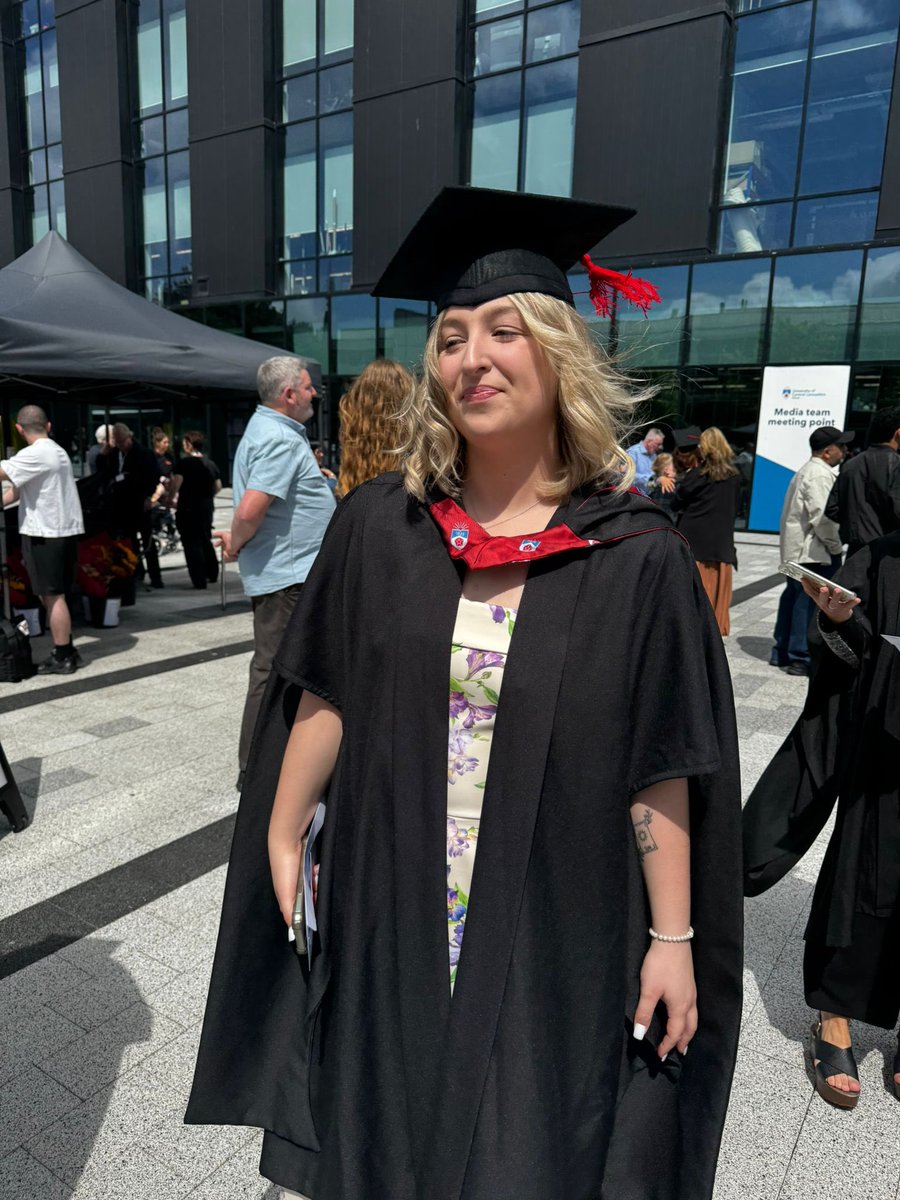 marknicol73's tweet photo. Proud dad moment of my 2 girls this week as Mina smashed her MAG Level 2 British Gymnastics Course and then Faith graduated after 3 yrs with a BSC Honours 

So inspiring to our academy members but also to myself xxx https://t.co/BU53pyJuY5
