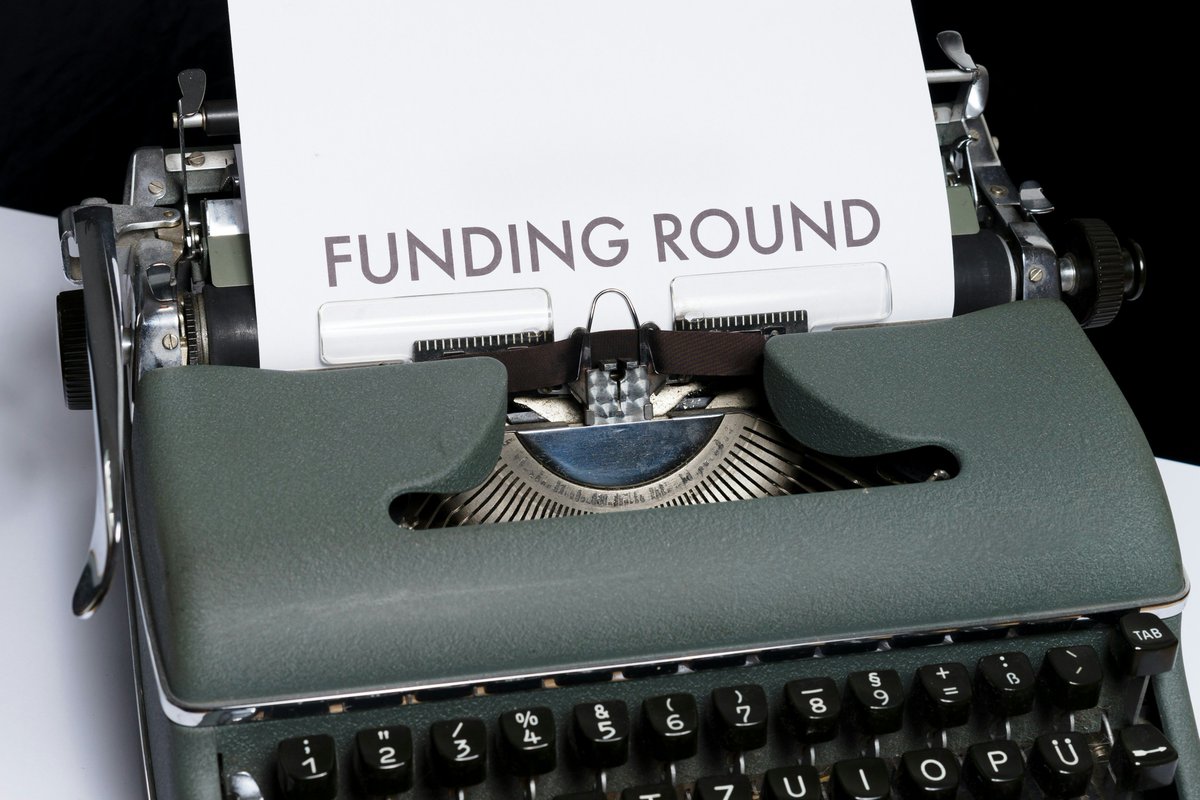 Minh_Q_Tran's tweet photo. Discover Venture Capital: What it is, how it works, its various forms, and the advantages it offers. Learn more here: https://t.co/6ZQaCOikNF #VentureCapital #StartupFunding https://t.co/jqnZOvdroX