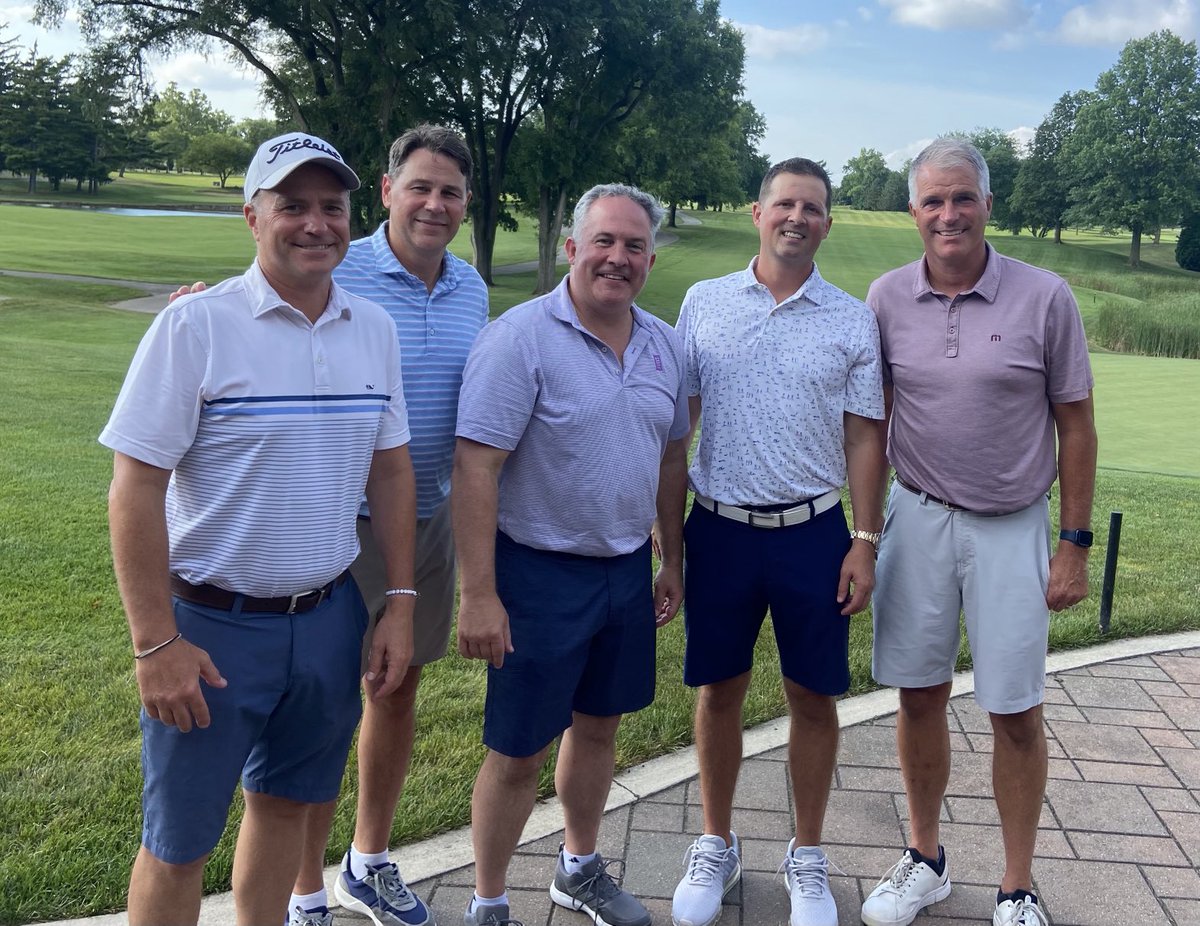 Great day of golf &amp; supporting tremendous community causes with ⁦<a href="/MastodonMBB/">Purdue Fort Wayne Mastodons Basketball</a>⁩ supporters at Mad Anthony’s golf outing on Monday!