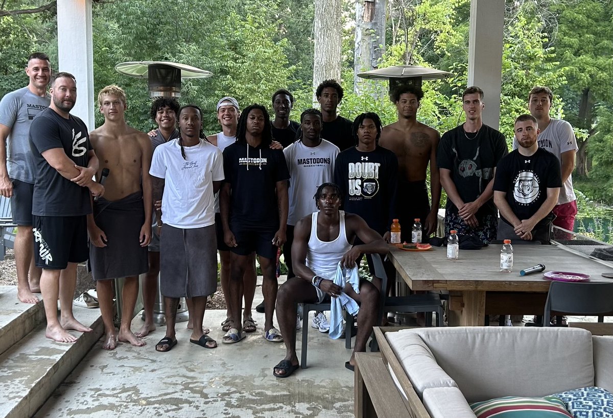 Thx ⁦<a href="/OPSnewstandard/">OPS</a>⁩ Dr Nelson for hosting annual ⁦<a href="/MastodonMBB/">Purdue Fort Wayne Mastodons Basketball</a>⁩ pool &amp; karaoke party last night! The partnership we have with our team doc’s &amp; ⁦<a href="/lutheranhealth/">Lutheran Health</a>⁩ ⁦⁦is incredible! 🦣👊🏻
⁩ #Appreciation #PartOfSomethingBiggerThanOurselves