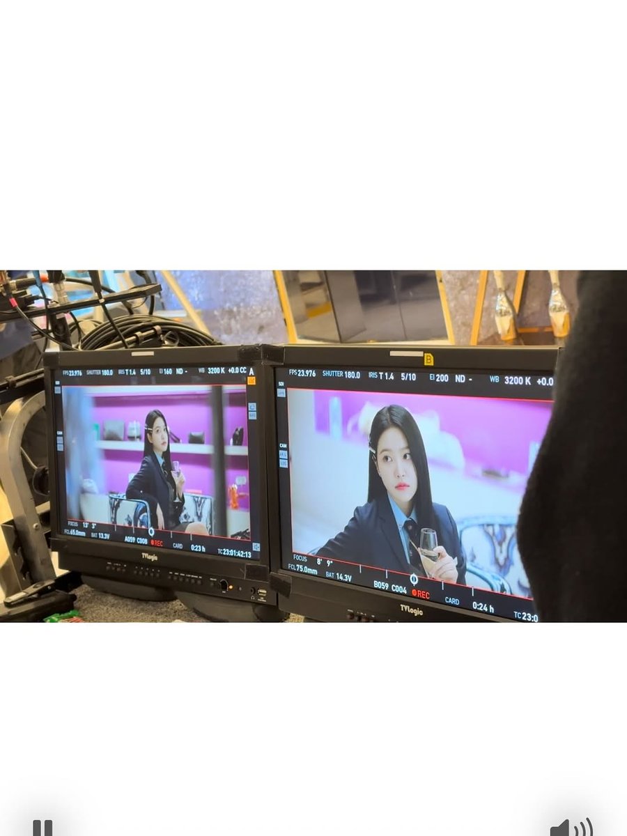 yerimieesei's tweet photo. 청담국제고등학교 2 / BITCH X RICH 2 

TODAY, EP 3 IS OUT, TOMORROW, EP 4 IS COMING OUT!!

Don't forget to watch it everyone! Will see another side of Baek Jena with Kim Hyein! https://t.co/guLXC3U9rG