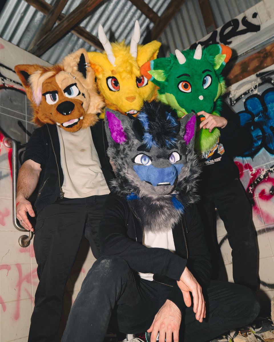 Maestro_Ampwave's tweet image. Gang shit