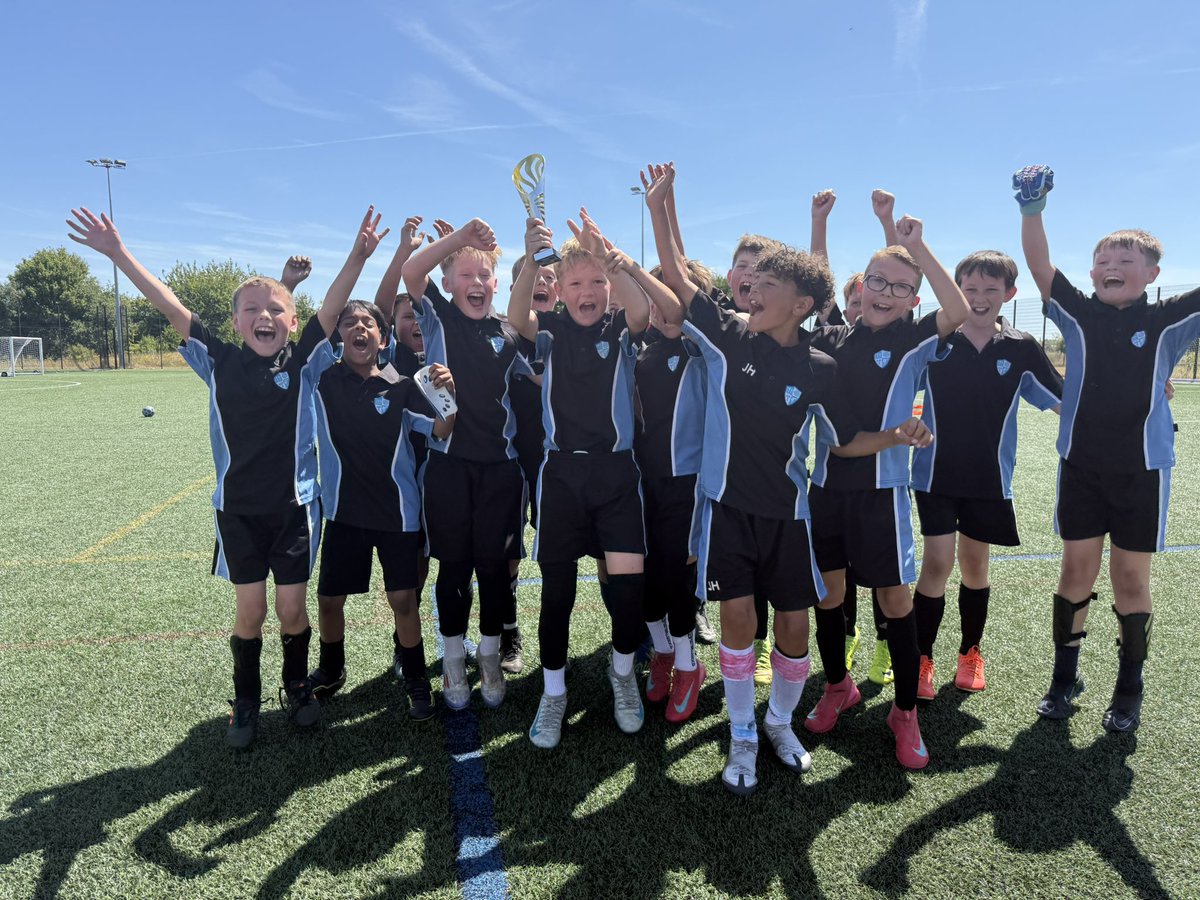 Etonbury PE (@etonburype) on Twitter photo ππ YR 5 BOYSβ EURO CHAMPIONS ππ
Brunel (Netherlands π³π±) sealed the title in a nail-biting penalty finish! β½π
Electric atmosphere, elite effort, unforgettable football π₯
<a href="/EtonburyAcademy/">Etonbury Academy</a> <a href="/ETAJuniors/">Etonbury Juniors</a>
#BoysEuros #TeamETA #EtaWay ππͺπΊ ππ YR 5 BOYSβ EURO CHAMPIONS ππ
Brunel (Netherlands π³π±) sealed the title in a nail-biting penalty finish! β½π
Electric atmosphere, elite effort, unforgettable football π₯
<a href="/EtonburyAcademy/">Etonbury Academy</a> <a href="/ETAJuniors/">Etonbury Juniors</a>
#BoysEuros #TeamETA #EtaWay ππͺπΊ