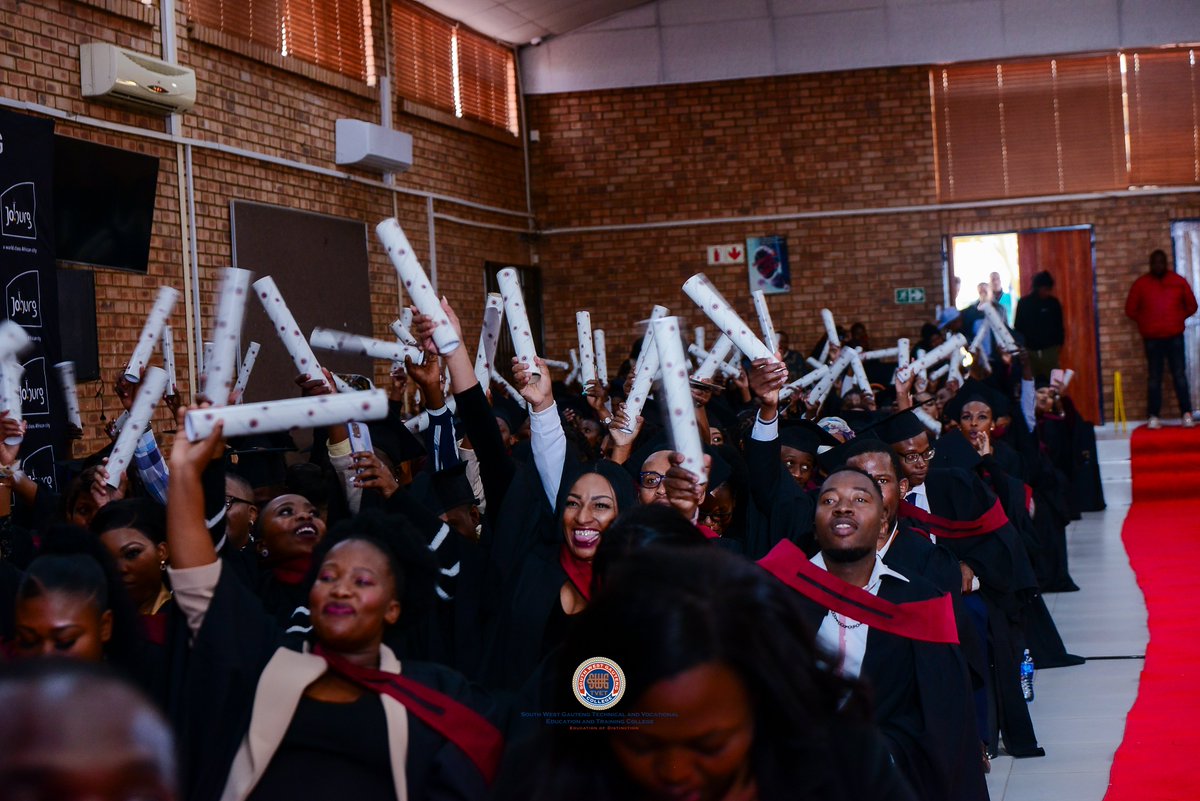 JDA_joburg's tweet image. #WorldYouthSkillsDay: As the world prepares to commemorate World Youth Skills Day on 15 July 2025, the @CityofJoburgZA and the @JDA_Joburg (JDA) shine a spotlight on a major youth empowerment milestone that is transforming both infrastructure and lives.
In a significant step…
