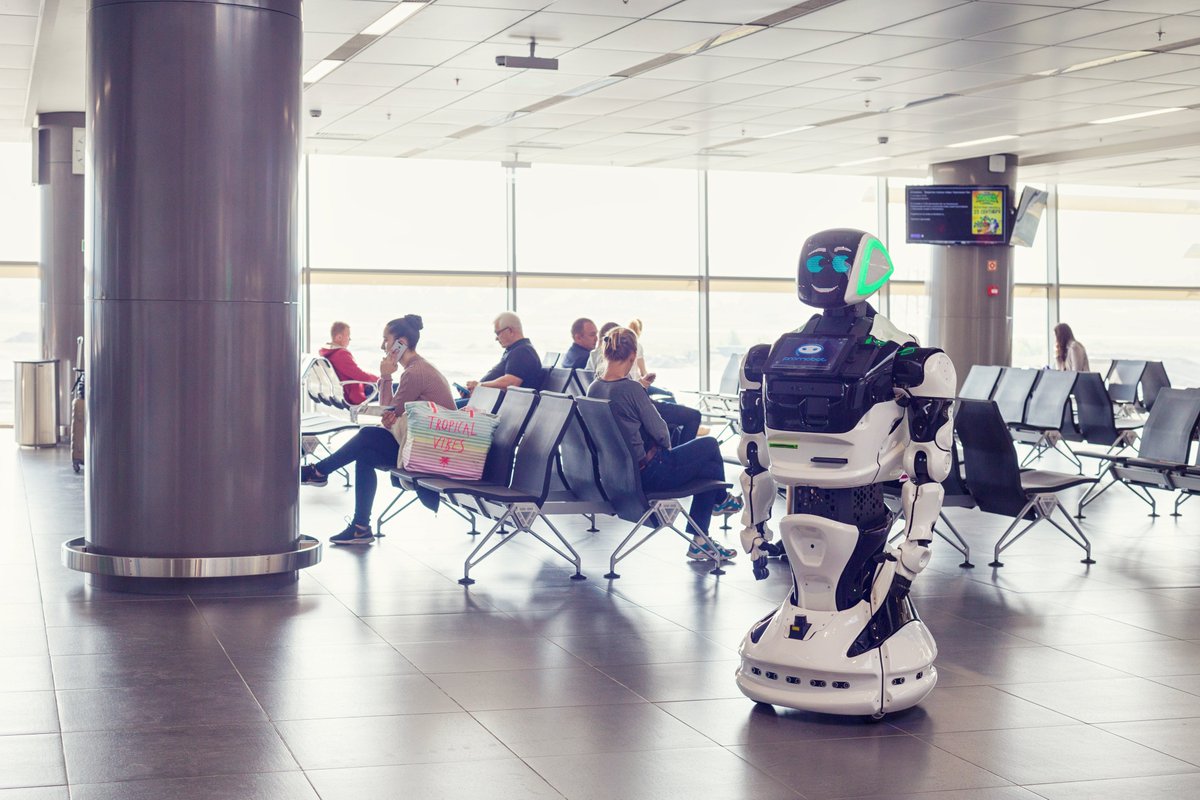 ⚡️Top-performing businesses are changing their operations with robotic assistants that reduce costs while improving customer metrics. This isn't about replacing your team - it's about freeing them from repetitive tasks so they can apply their human talents where they matter most.