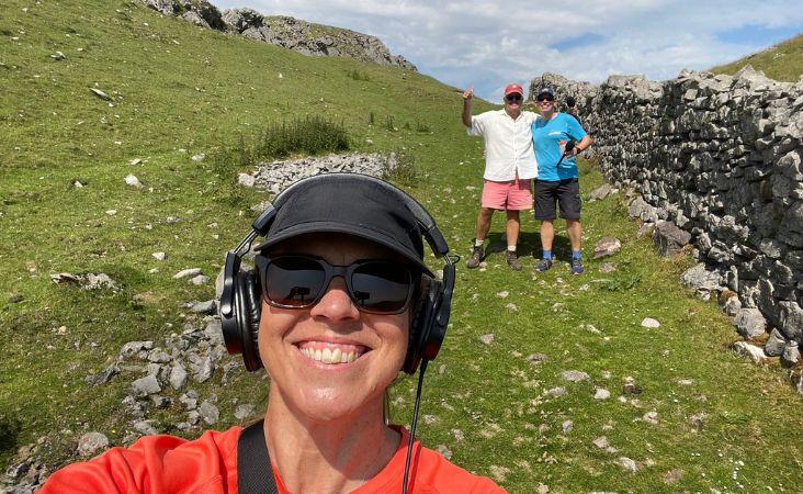 Call of the Wild (@callwildleader) on Twitter photo 🎧 New #WalkingTheTalk episode!
We walk + talk with Ben Cottam, outgoing Head of <a href="/FSB_Wales/">Wales FSB Cymru</a>. From crisis leadership to purposeful change — this one’s packed with real insight and quiet strength. Listen now: open.spotify.com/show/7DTcUmZ13… #newepisode #leadershippodcast #callofthewild 🎧 New #WalkingTheTalk episode!
We walk + talk with Ben Cottam, outgoing Head of <a href="/FSB_Wales/">Wales FSB Cymru</a>. From crisis leadership to purposeful change — this one’s packed with real insight and quiet strength. Listen now: open.spotify.com/show/7DTcUmZ13… #newepisode #leadershippodcast #callofthewild
