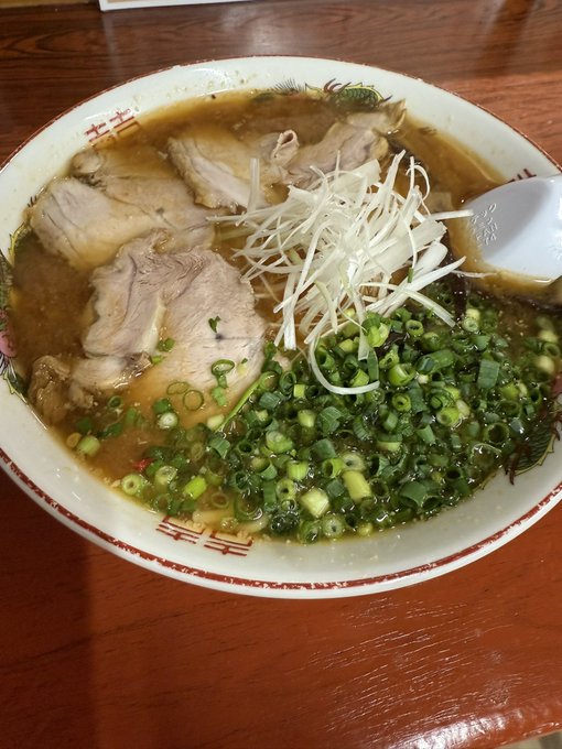 仕事帰りのラーメン屋さん
最高🍜 