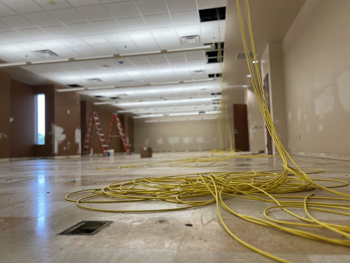 Summer projects are underway! The Gerdin computer lab will have a fresh look this fall, featuring 30 private computer stations complete with Bloomberg Terminal technology, and a new small group seating area.