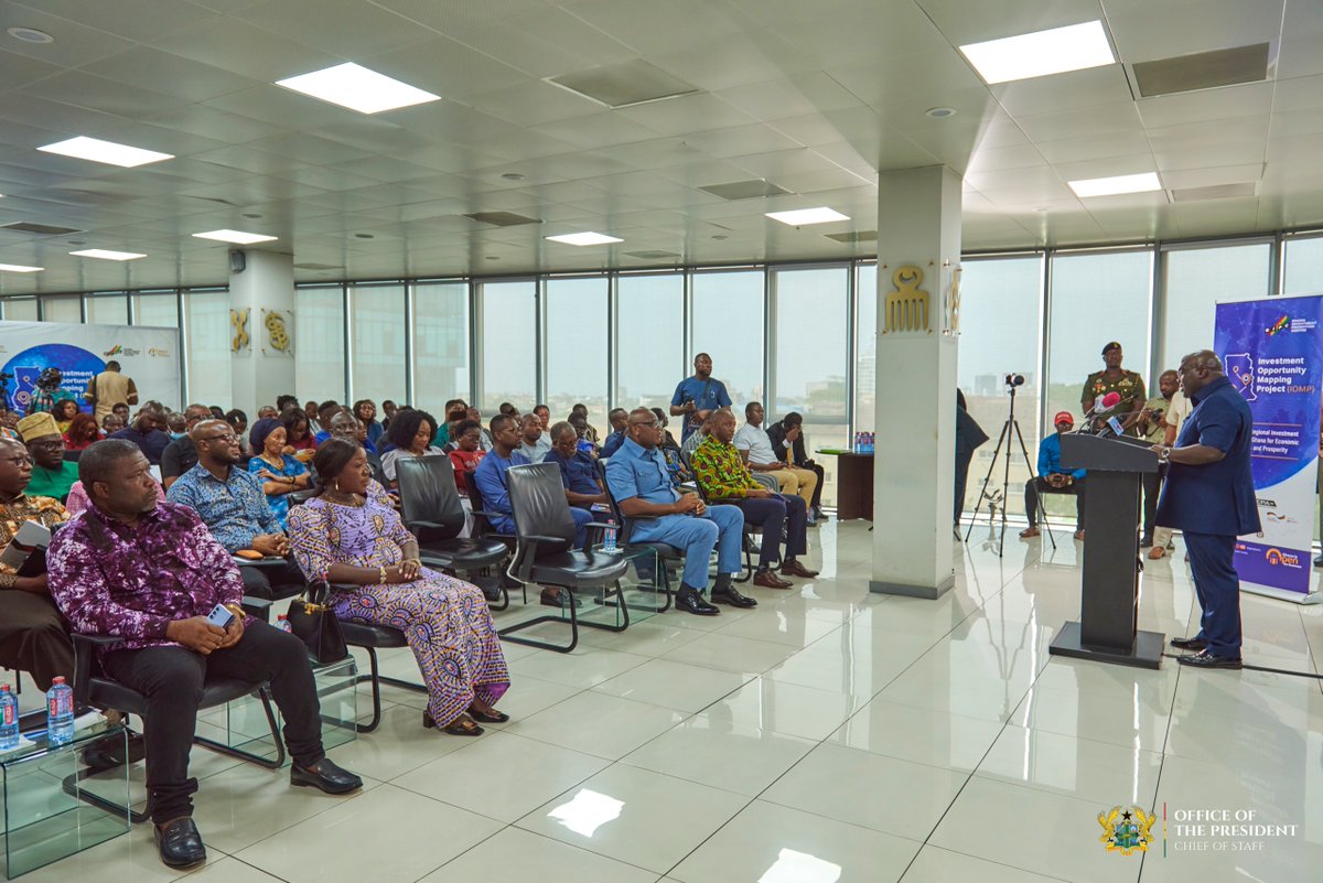 JDebrahofficial's tweet image. The Chief of Staff today joined GIPC to launch the Investment Opportunity Mapping Project (IOMP), to spotlight investment potential in all 261 districts of Ghana.
The project aims to boost jobs, attract investors, and promote inclusive growth at the local level. #IOMP #GIPC